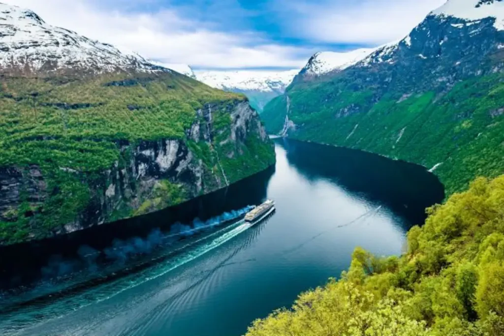 6.Geirangerfjord