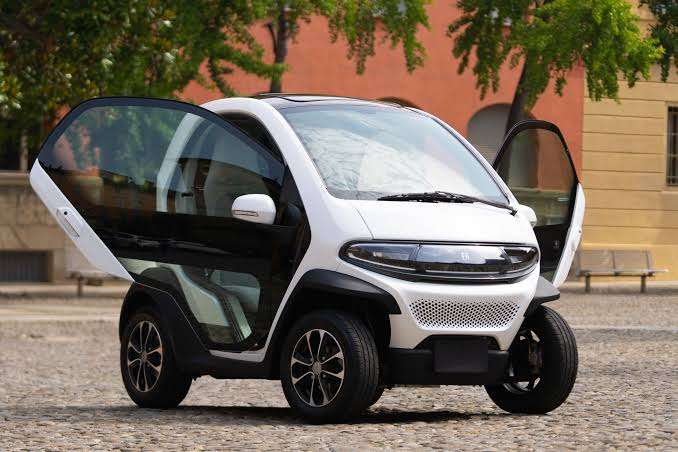 Micro Electric Vehicles: 6 Ultra-Efficiant, Fun Urban Mobility EV's